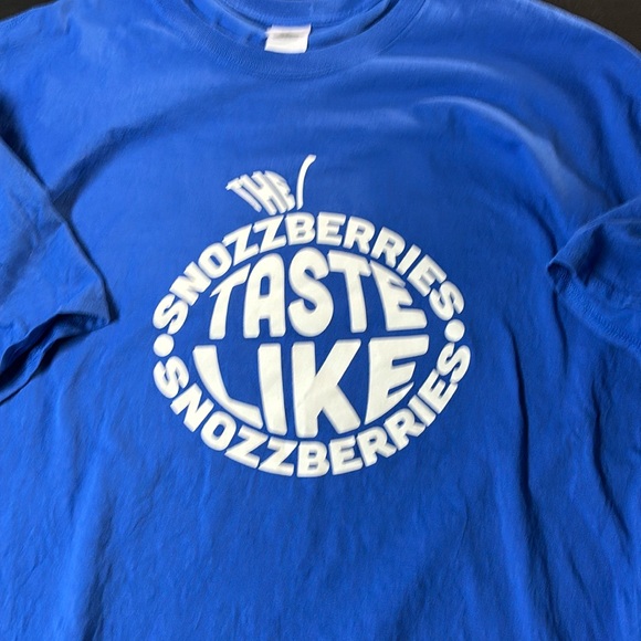 Willy Wonka “The snozzberrries taste like snozzberries” t-shirt! - Picture 1 of 2